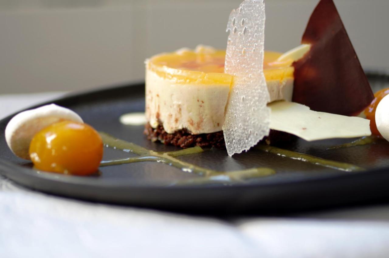 Hotel Restaurant Le Colombier Remoulins Eksteriør billede